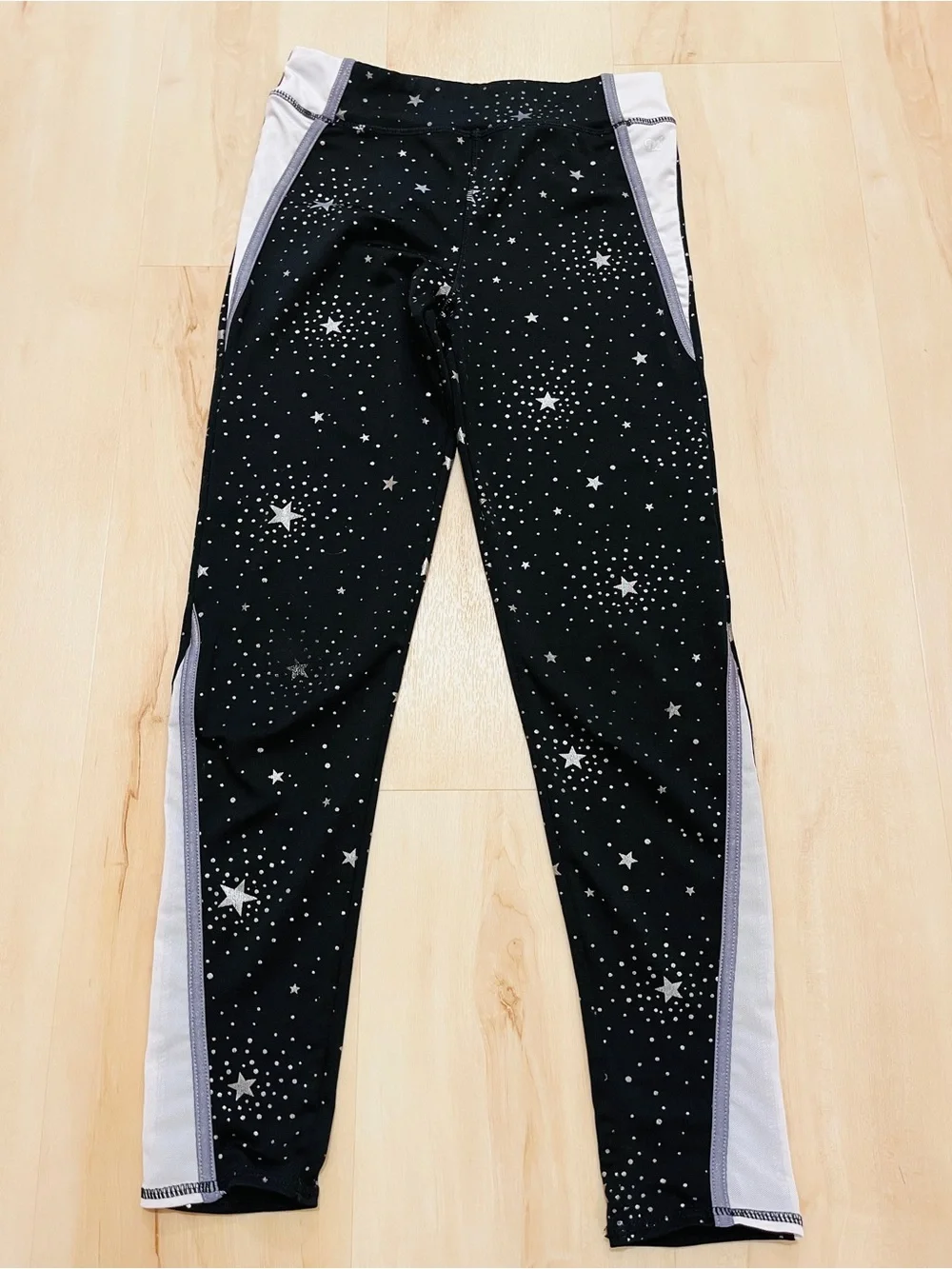 More Than Magic L(10/12) Sports Bra & Leggings Set